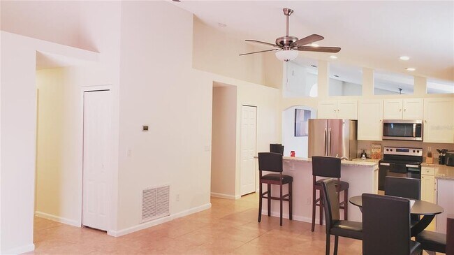 Building Photo - 2308 Lily Pad Ln