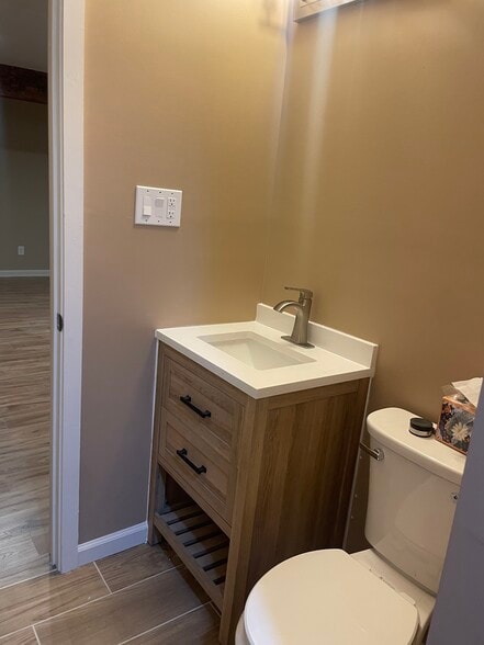 Bathroom - 2409 Foxtrot Rd