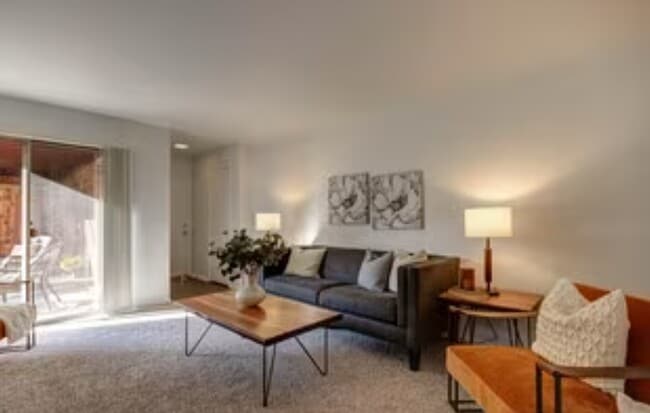 Building Photo - 3568 Georgetown Cir