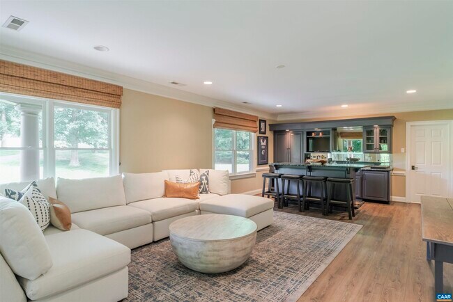 Building Photo - 1500 Piper Way