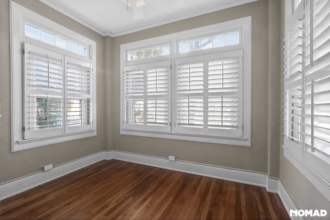 Building Photo - 2068 Walton Wy