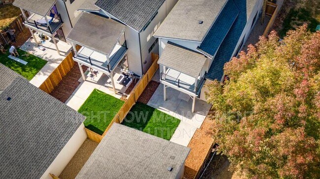 Building Photo - 2106 N 35th St