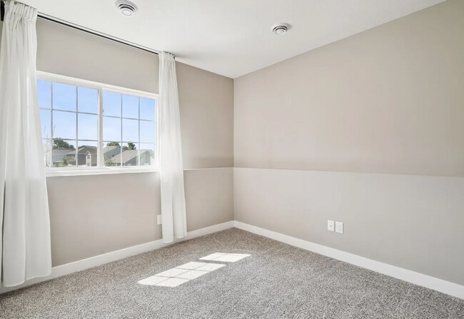 Building Photo - 6636 Hinterland Trl S