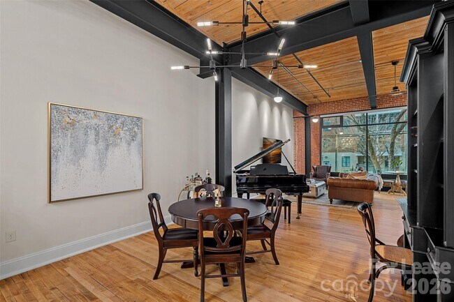 Building Photo - 310 Arlington Ave