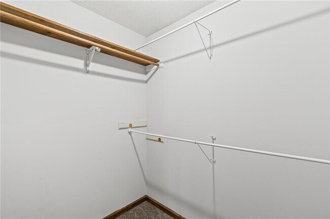 Building Photo - 118 Fitchburg Dr