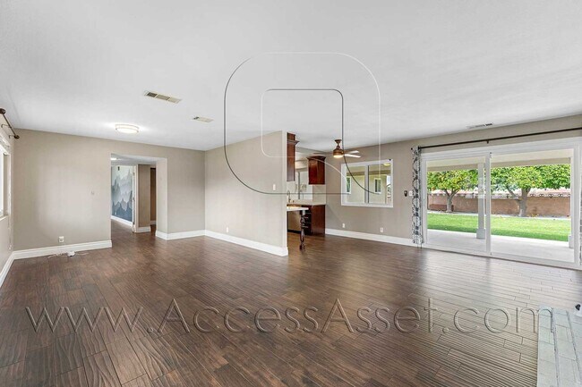 Building Photo - Beautiful 3BR/2BA Home In Hemet With Lush Backyard & Fruit Trees!