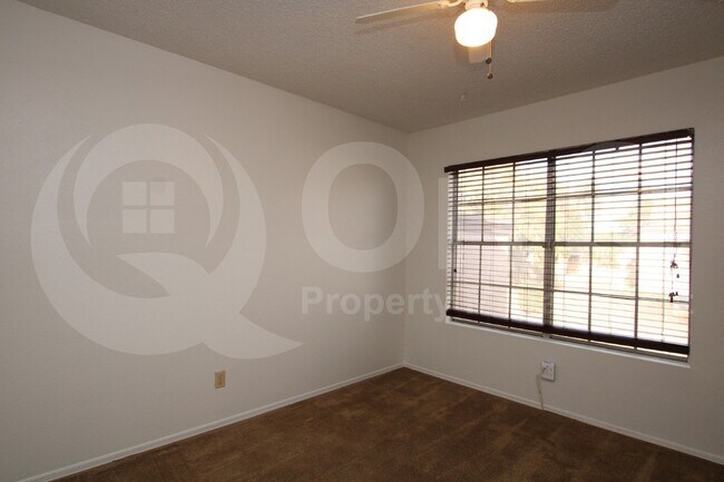 Building Photo - 8111 W Wacker Rd