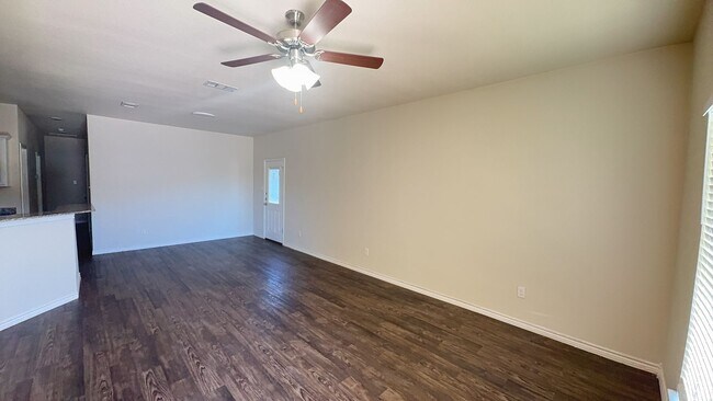 Building Photo - 3505 Barnacle Dr