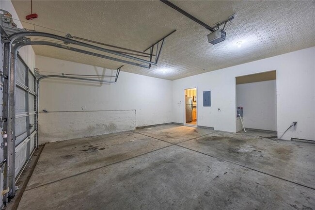 Building Photo - 2297 Baker Station Dr