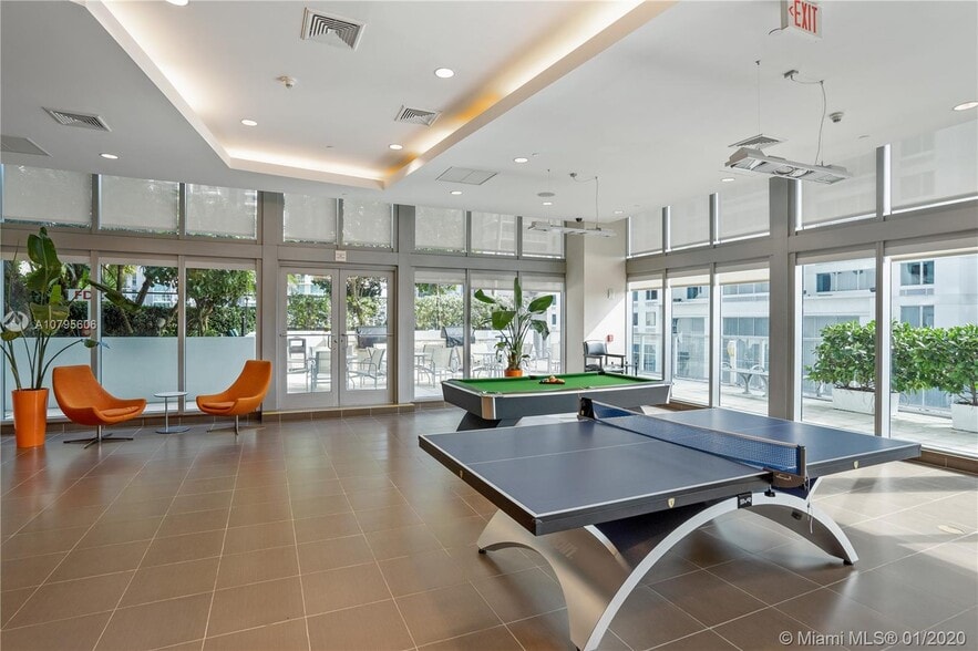 Building Photo - 79 SW 12th St