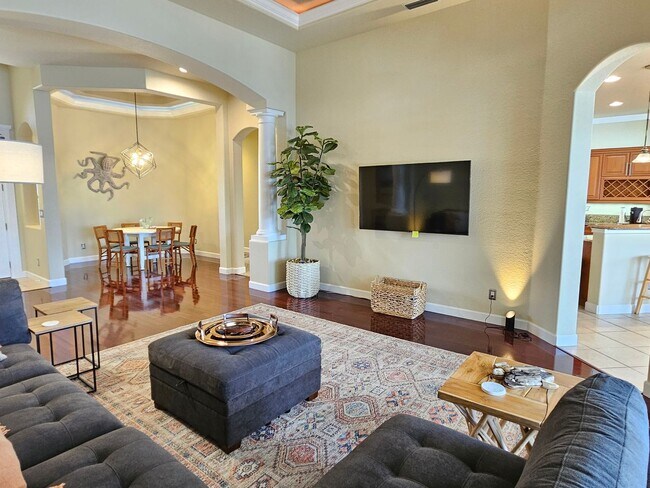 Building Photo - 101 Medici Terrace
