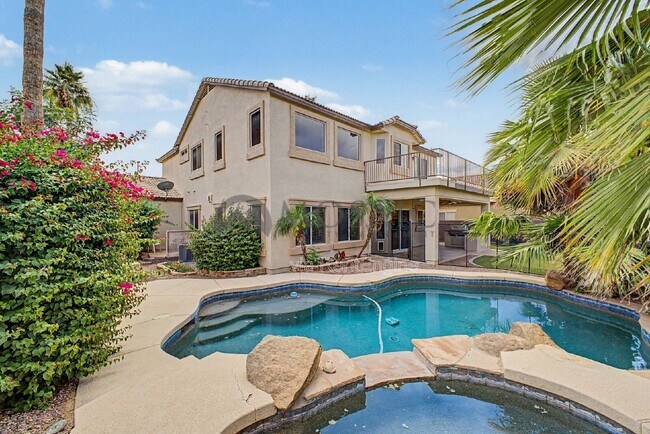 Building Photo - 3356 E Mayberry Ave