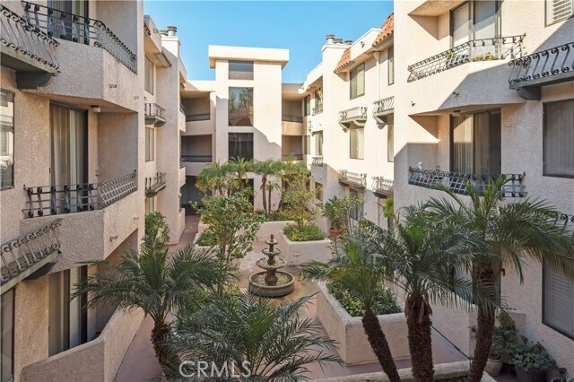 Building Photo - 28006 S Western Ave