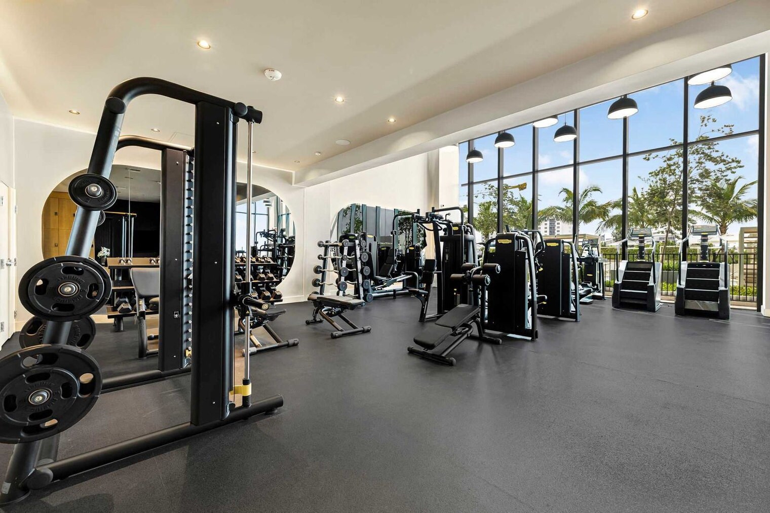 Building Photo - 7144 Byron Ave