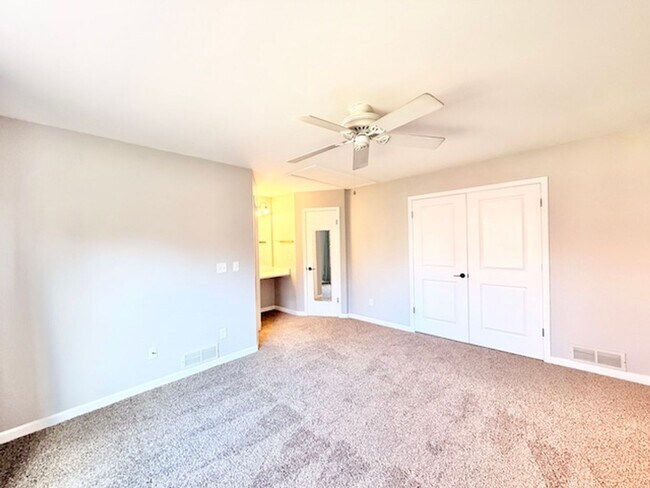 Building Photo - 2917 W 81st Ave