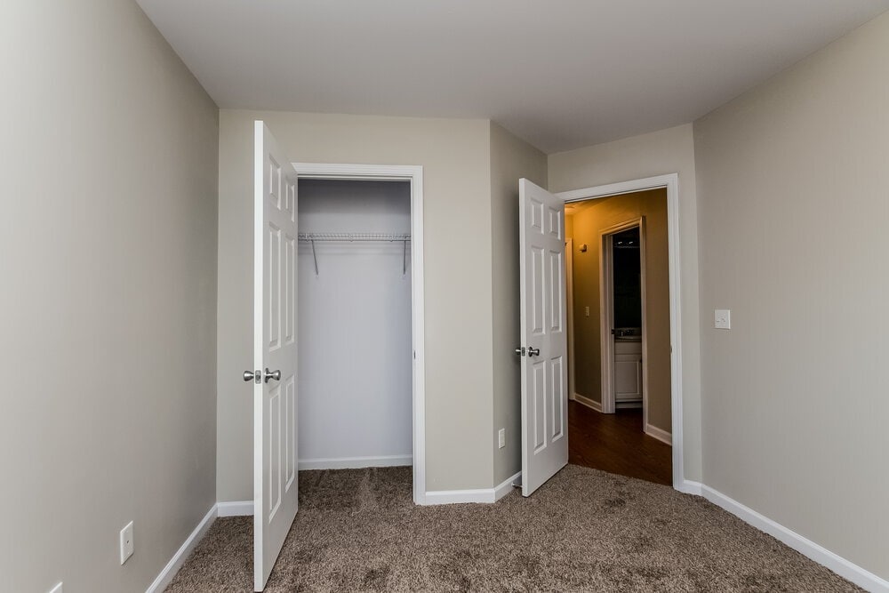 Building Photo - 172 Lantana Dr