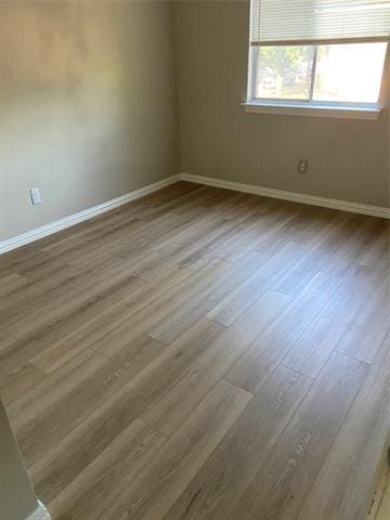 Building Photo - 802 Red Oak Dr