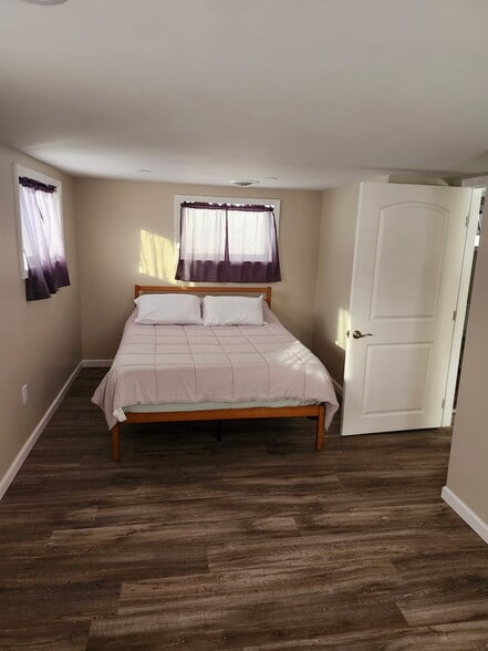 UPSTAIRS - 8152 Wilson Karr Rd