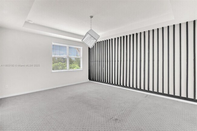 Building Photo - 5040 Eucalyptus Dr