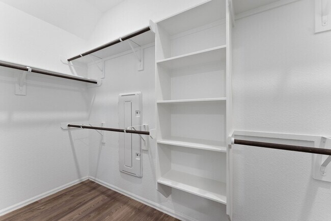 Building Photo - 2850 Paradise Rdg Wy