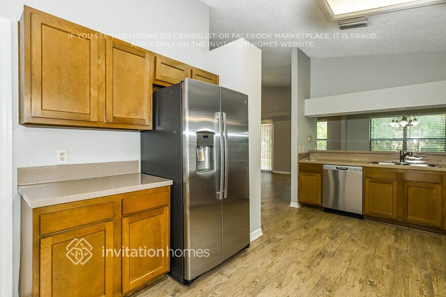 Building Photo - 1371 High Plains Dr W