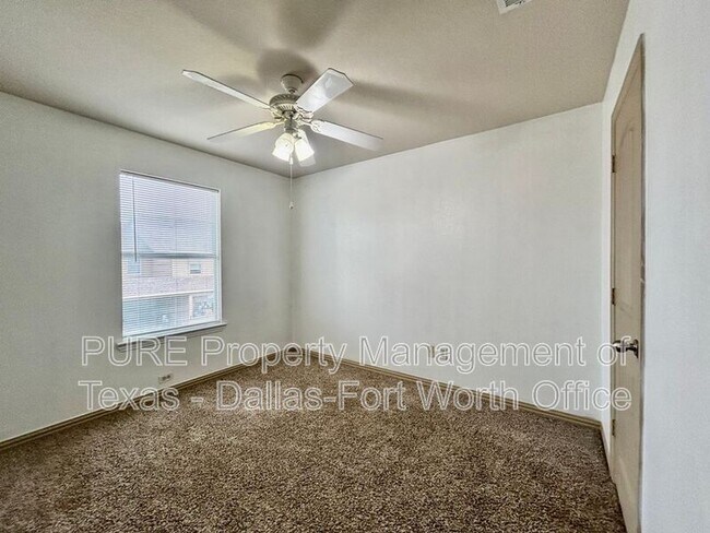 Building Photo - 2312 Calendar Ct