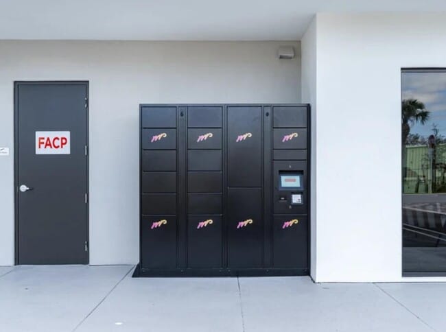 Building Photo - 1301 Alpha St