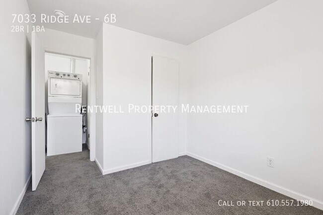 Building Photo - 7033 Ridge Ave