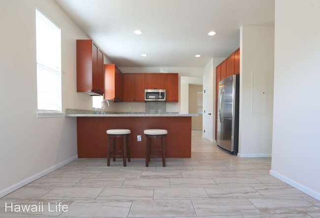 Building Photo - 3 br, 2.5 bath House - 88 Kahoma Village Loop