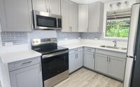 Building Photo - TN-110