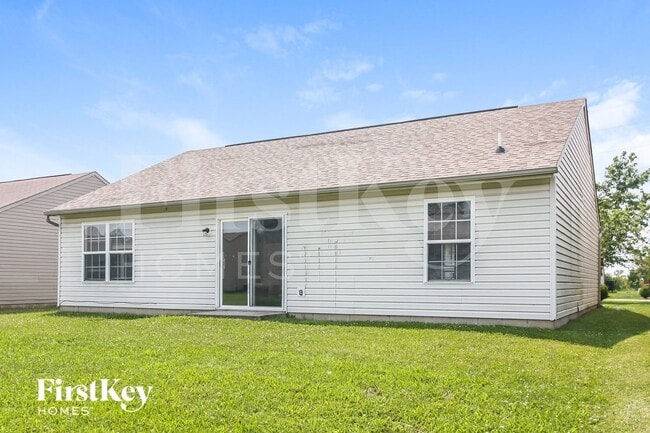 Building Photo - 2635 Lullwater Ln