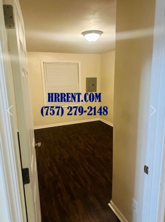 Building Photo - Adorable 2 Bedroom 1 Bath Single Family Home located in the heart of Portsmouth VA!