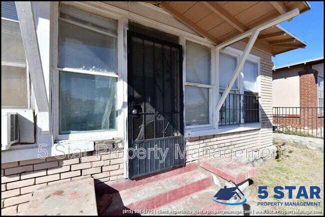 Building Photo - 3519 Douglas Ave