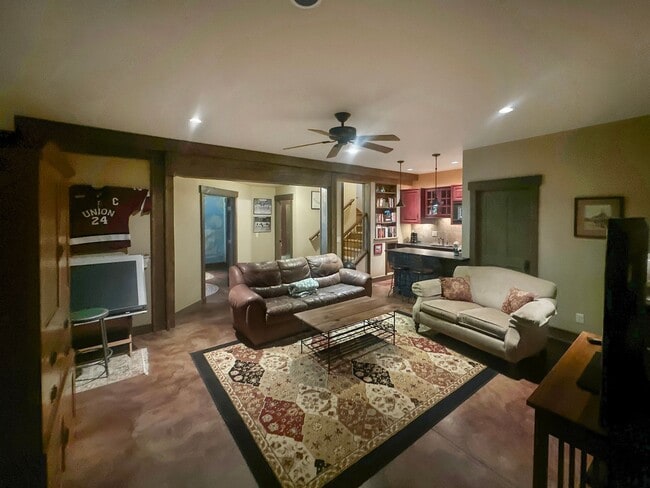 Building Photo - Spend the Holidays in Historic Breckenridg...