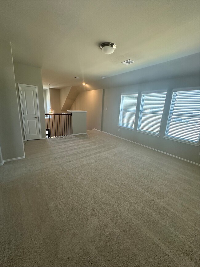 Building Photo - 206 Mercury Sky Rd