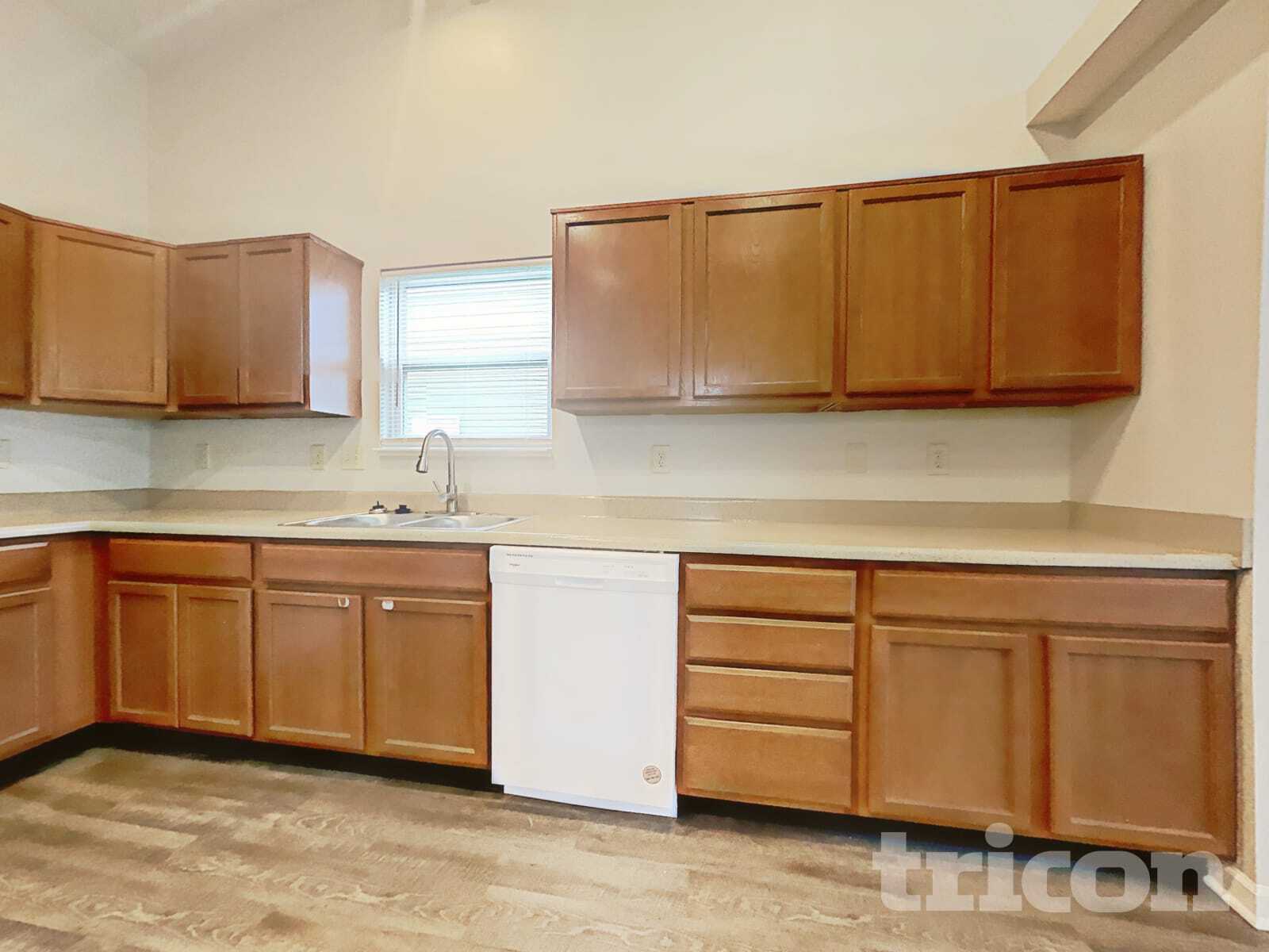 Building Photo - 2291 Hampton Dr