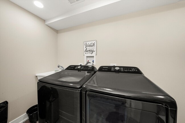 Building Photo - 7457 64th St