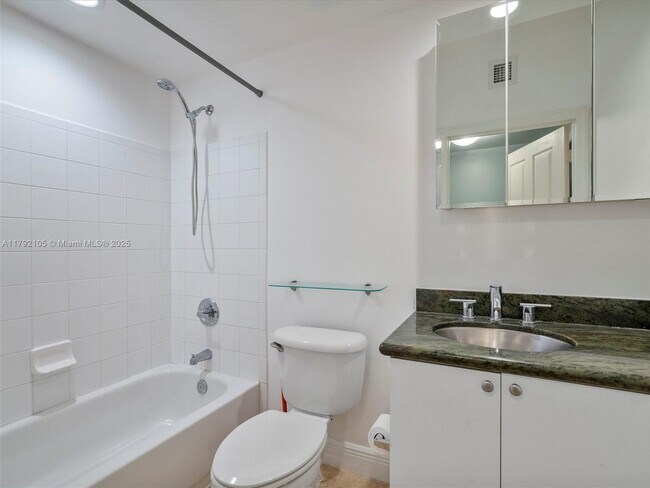 Building Photo - 9172 Collins Ave