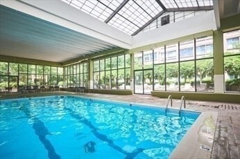 Building Photo - 1731 Beacon St