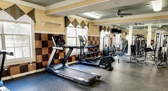 Building Photo - 4221 W Spruce St