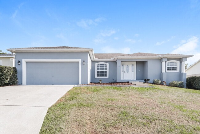 Building Photo - 8834 Pebblebrooke Dr