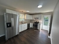 Building Photo - 137/139 Pisgah Drive