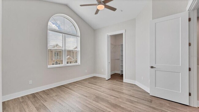 Building Photo - 10395 Coral Landings Ln