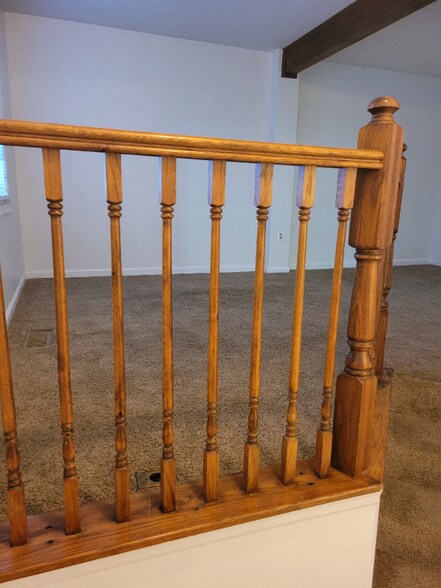 Building Photo - 11518 Big Creek Dr