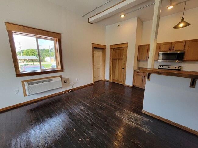 Interior Photo - Pigeon Falls Lofts