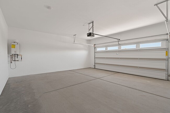 Building Photo - Available with our Lease with Purchase Option!
