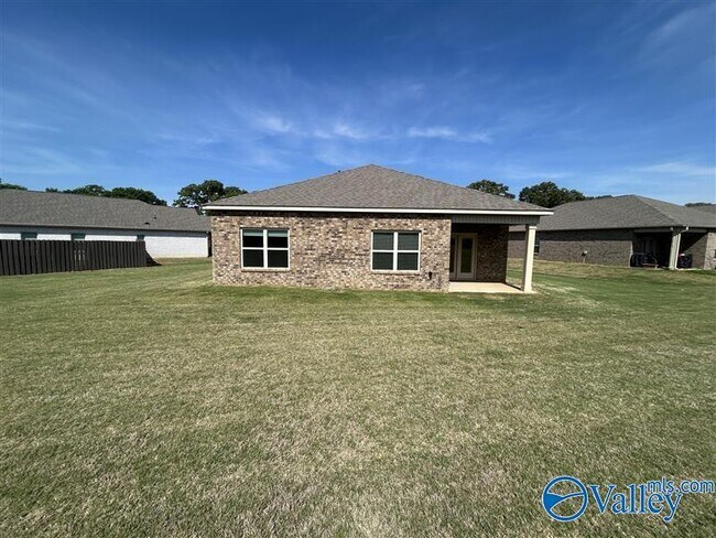 Building Photo - 129 Canonbury Dr