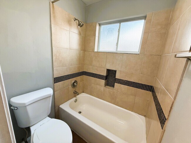 Building Photo - 8814 Stroud Dr