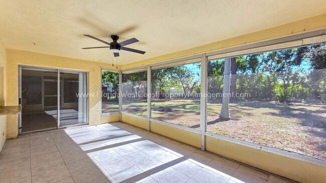 Building Photo - SPACIOUS SARASOTA HOME WITH LARGE FENCED YARD! MOVE IN READY! ALL TILE/ NEW LVP!
