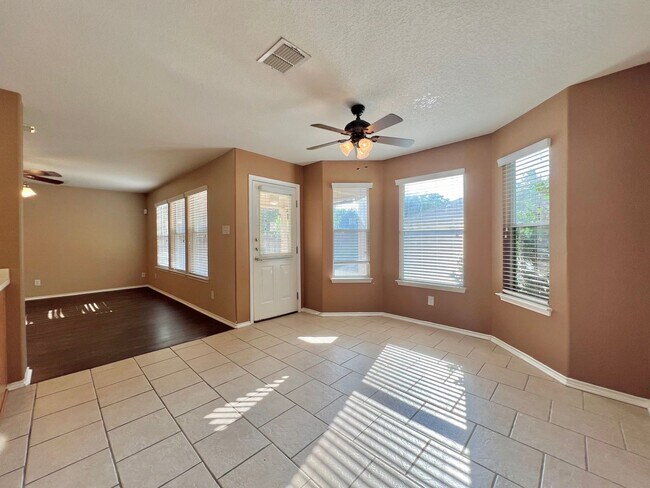 Building Photo - 11111 Dewberry Field